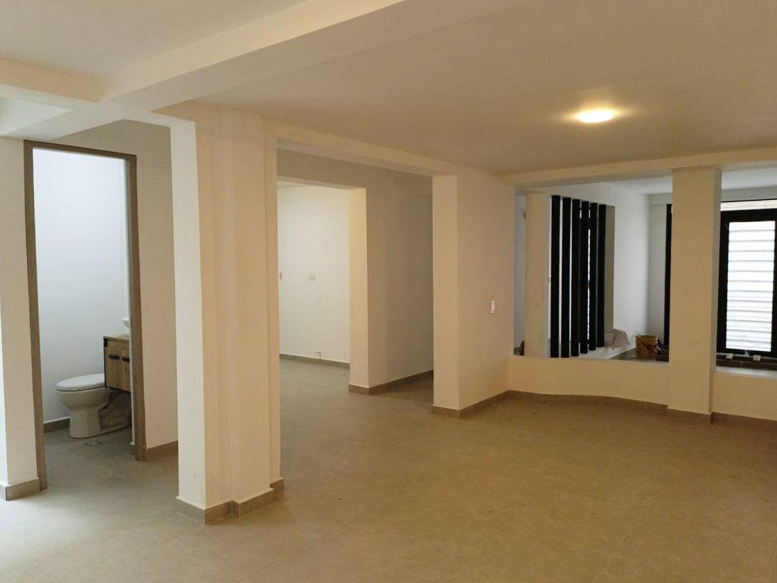 Apartamento en arriendo Antioquia Medellín Rosales 120 m2 Habitaciones 3 Baños 2 Garajes 2 Precio $3400000