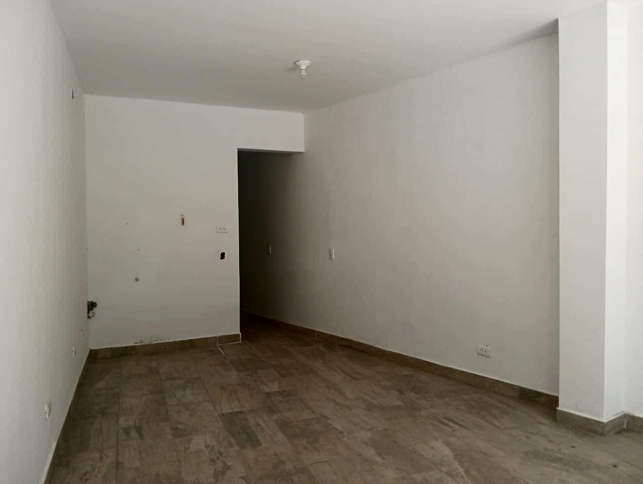 Local en arriendo Antioquia Medellín La Castellana 40 m2 Habitaciones 0 Baños 1 Garajes 1 Precio $2600000