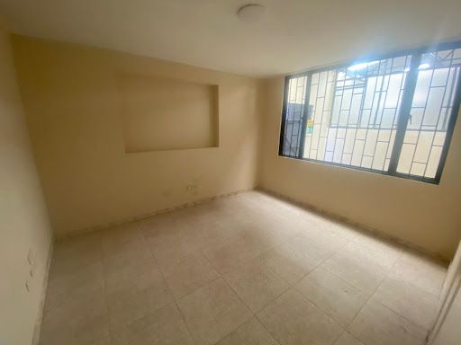 Oficina en arriendo Cundinamarca Bogotá La Estrada 90 m2 Habitaciones 0 Baños 3 Garajes 0 Precio $1400000