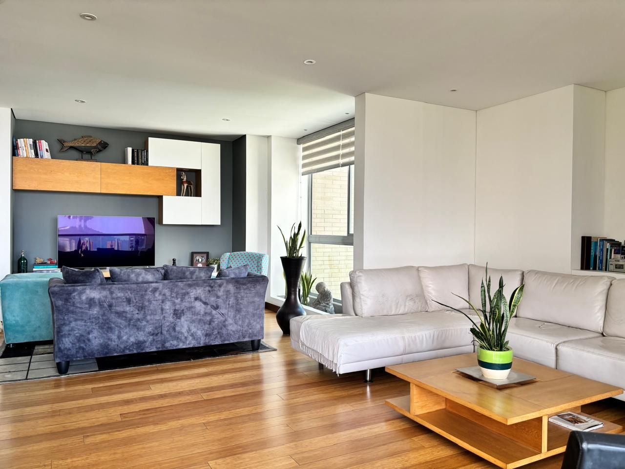 Apartamento en venta Antioquia Medellín San Lucas 214 m2 Habitaciones 3 Baños 6 Garajes 4 Precio $2280000000