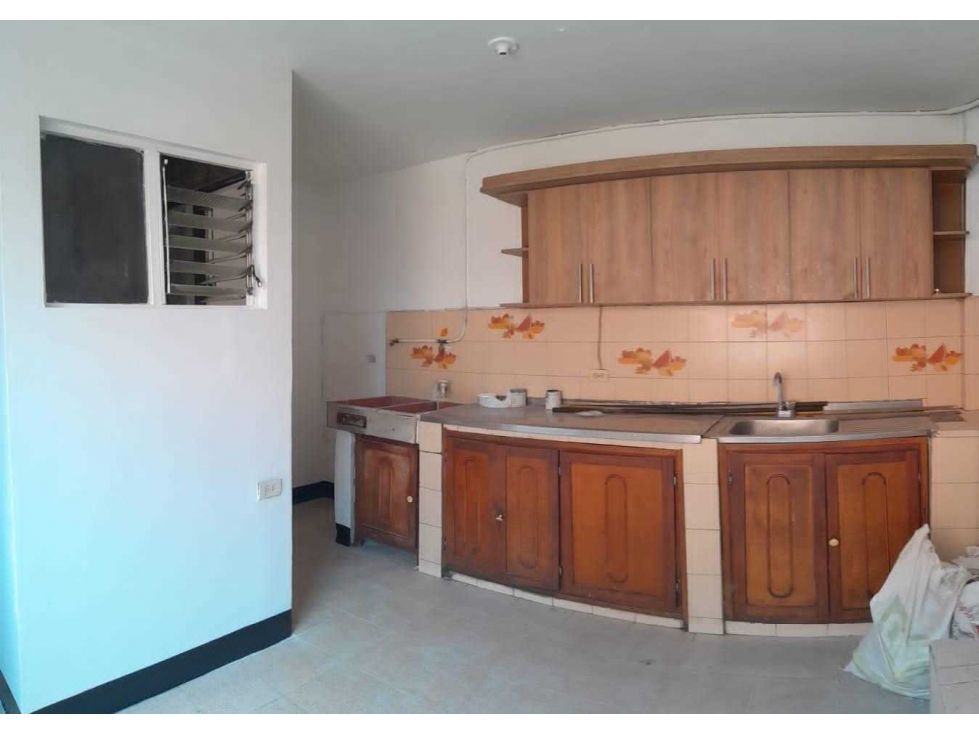 Apartamento en venta Antioquia Medellín Enciso 74 m2 Habitaciones 3 Baños 1 Garajes 0 Precio $215000000