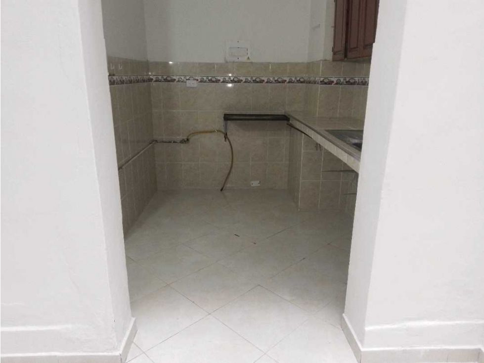 Apartamento en arriendo Antioquia Medellín Berlin 63 m2 Habitaciones 2 Baños 0 Garajes 1 Precio $1200000