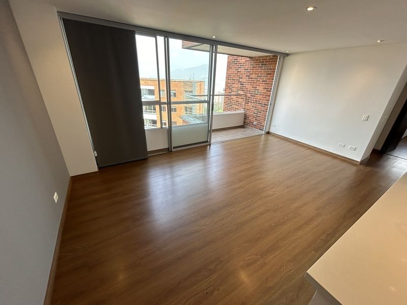 Apartamento en arriendo Antioquia Envigado El Esmeraldal 85 m2 Habitaciones 2 Baños 2 Garajes 2 Precio $3600000