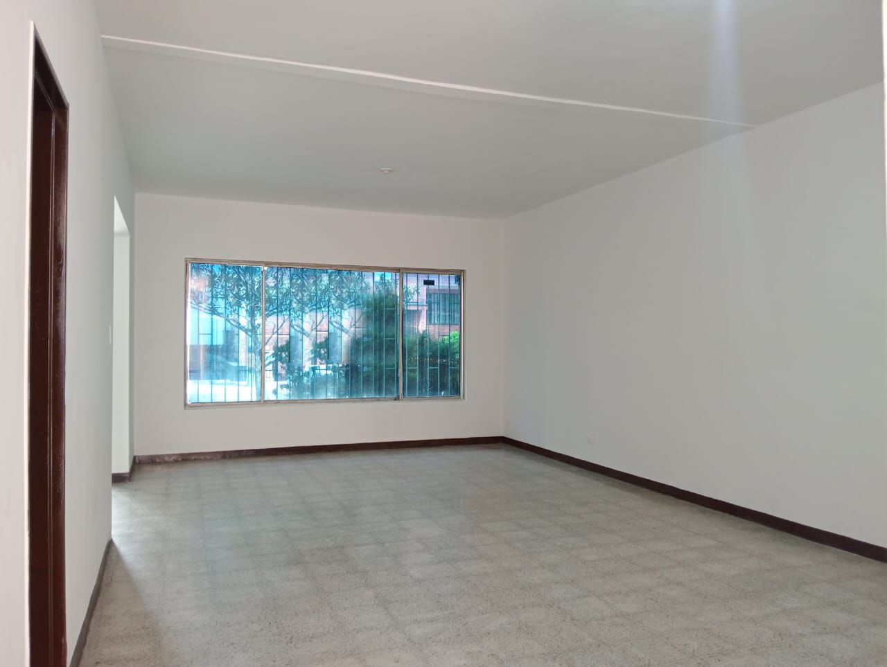 Oficina en arriendo Antioquia Medellín Bolivariana 160 m2 Habitaciones 0 Baños 4 Garajes 1 Precio $3600000