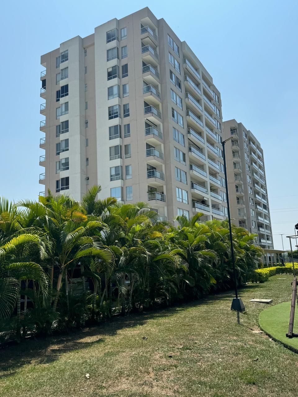 Apartamento en venta Valle Del Cauca Jamundí Cr Casa Azul 119 m2 Habitaciones 3 Baños 3 Garajes 2 Precio $430000000