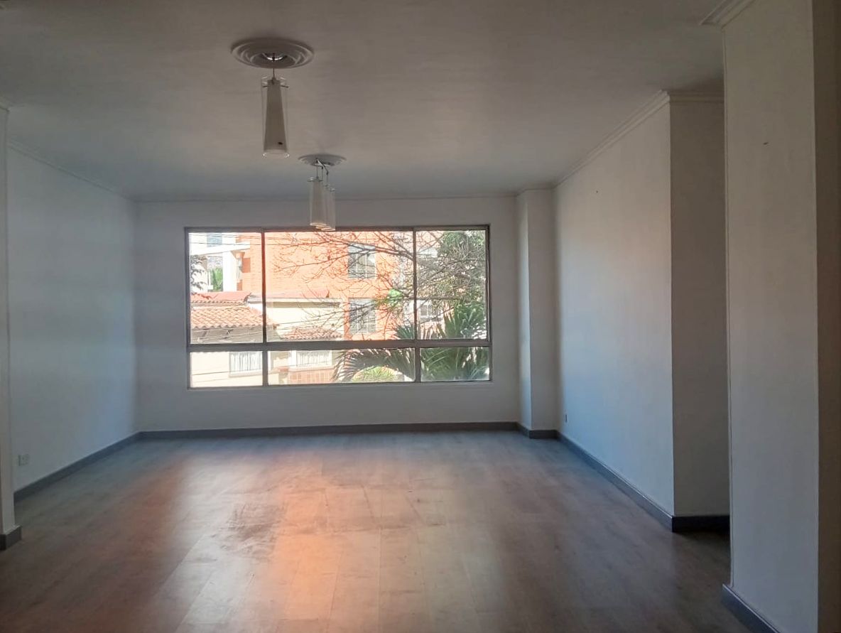 Apartamento en arriendo Antioquia Medellín Laureles 183 m2 Habitaciones 3 Baños 2 Garajes 2 Precio $4600000