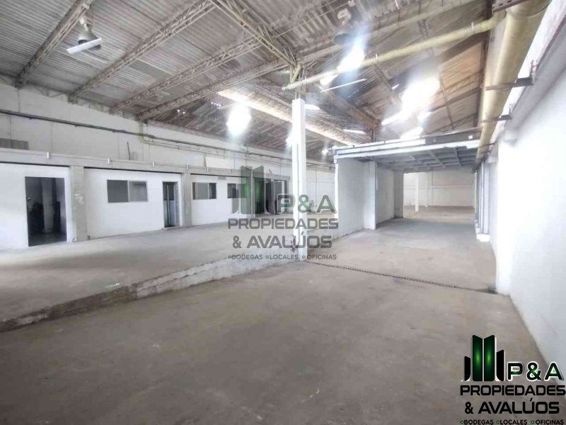 Bodega en arriendo Antioquia Medellín Simesa 740 m2 Habitaciones 0 Baños 3 Garajes 0 Precio $25000000