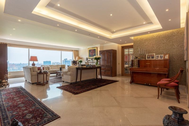 Apartamento en arriendo Cundinamarca Bogotá Cerros De Santa Barbara 404 m2 Habitaciones 4 Baños 5 Garajes 4 Precio $28709000