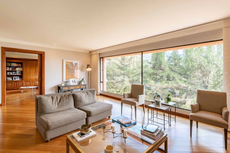 Apartamento en venta Cundinamarca Bogotá Cerros De Santa Barbara 305 m2 Habitaciones 3 Baños 4 Garajes 4 Precio $2900000000