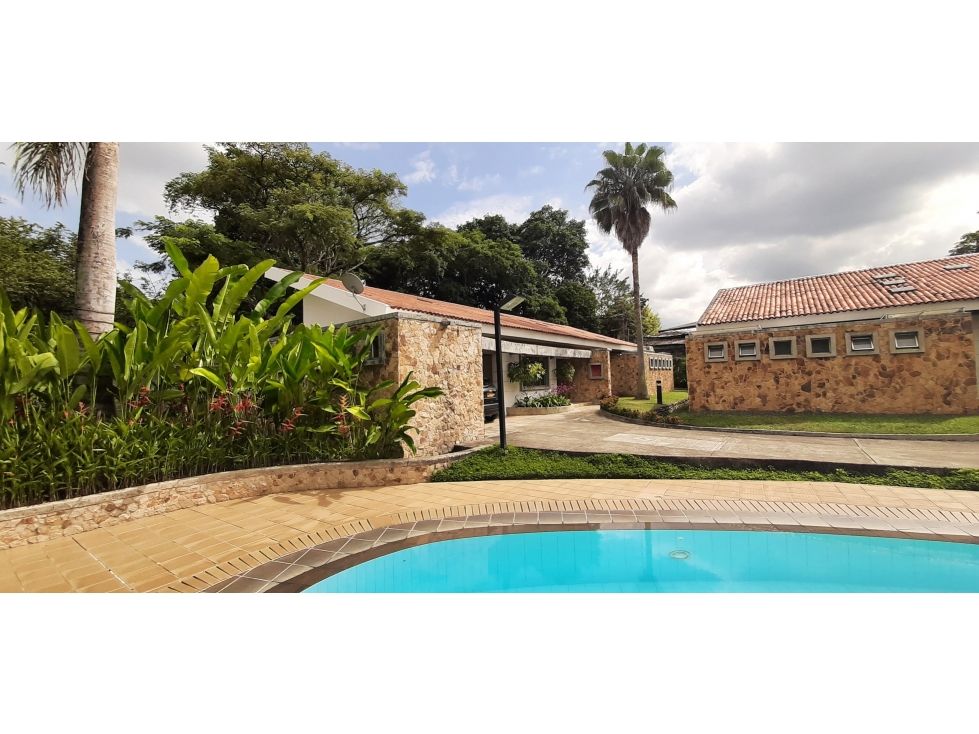 Casa Campestre en venta Valle Del Cauca Cali Cali 353 m2 Habitaciones 4 Baños 6 Garajes 2 Precio $1998000000