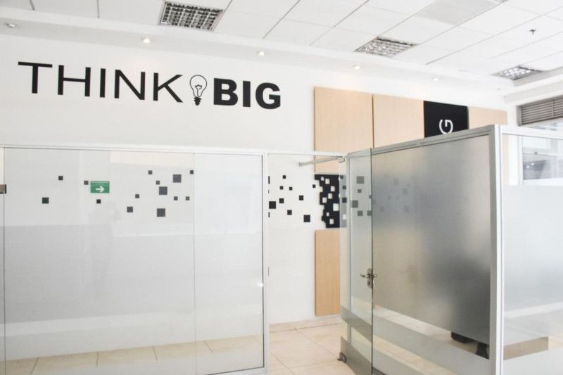 Local en venta Cundinamarca Bogotá La Esperanza Norte 156 m2 Habitaciones 0 Baños 0 Garajes 2 Precio $1850000000