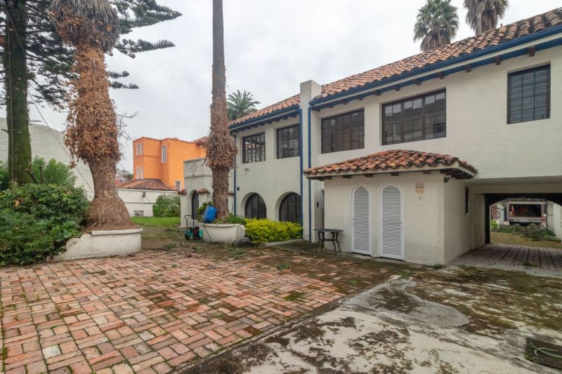 Casa en venta Cundinamarca Bogotá Teusaquillo 844 m2 Habitaciones 14 Baños 7 Garajes 5 Precio $2999000000