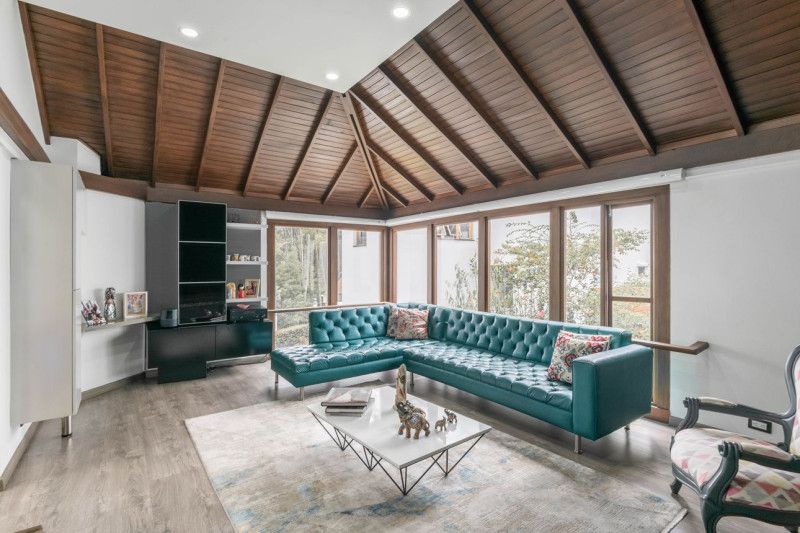 Casa en venta Cundinamarca Bogotá Casa Blanca Suba 240 m2 Habitaciones 3 Baños 4 Garajes 3 Precio $1450000000