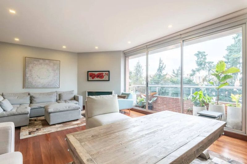 Apartamento en venta Cundinamarca Bogotá Los Rosales 142 m2 Habitaciones 2 Baños 2 Garajes 2 Precio $1490000000