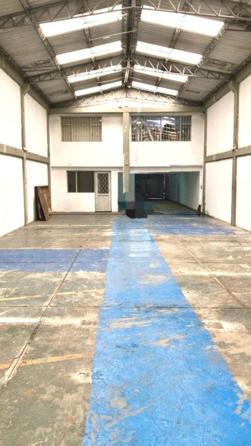 Bodega en venta Cundinamarca Bogotá San José Del Prado 555 m2 Habitaciones 0 Baños 4 Garajes 3 Precio $2480000000