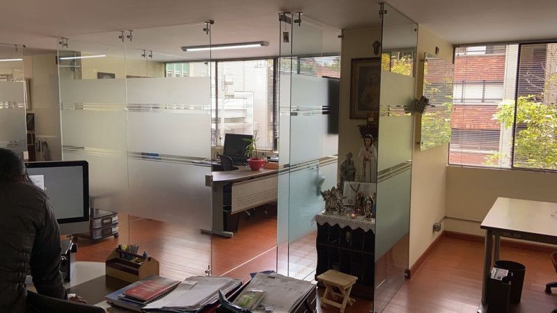 Oficina en venta Cundinamarca Bogotá Chico 70 m2 Habitaciones 0 Baños 0 Garajes 1 Precio $800000000
