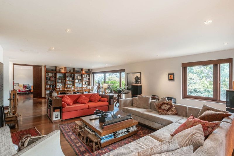 Apartamento en venta Cundinamarca Bogotá La Porciuncula 408 m2 Habitaciones 5 Baños 4 Garajes 2 Precio $3600000000