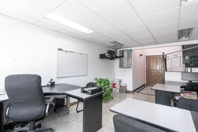 Oficina en venta Cundinamarca Bogotá Lago Gaitan 98 m2 Habitaciones 0 Baños 2 Garajes 2 Precio $663693000