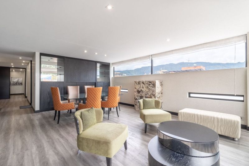 Apartamento en arriendo Cundinamarca Bogotá Santa Barbara Occidental 137 m2 Habitaciones 1 Baños 2 Garajes 3 Precio $11948000