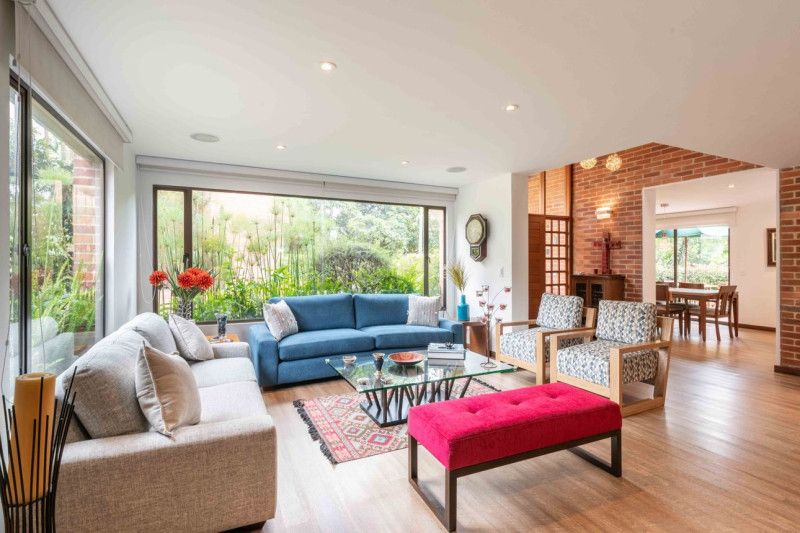 Casa en venta Cundinamarca Bogotá Casa Blanca Suba 240 m2 Habitaciones 3 Baños 3 Garajes 3 Precio $1300000000