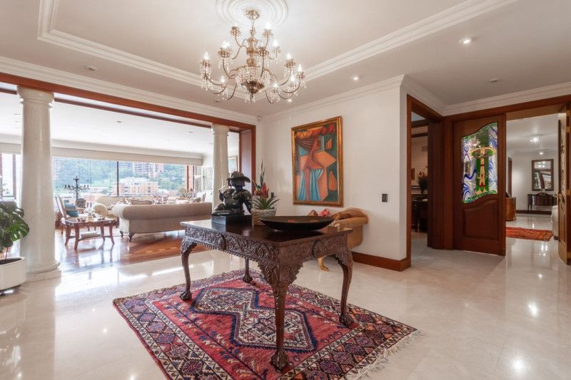 Apartamento en arriendo Cundinamarca Bogotá Cerros De Santa Barbara 495 m2 Habitaciones 4 Baños 5 Garajes 5 Precio $23100000