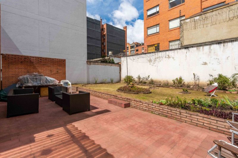 Casa en venta Cundinamarca Bogotá Rincon Del Chicó 333 m2 Habitaciones 4 Baños 3 Garajes 3 Precio $1700000000