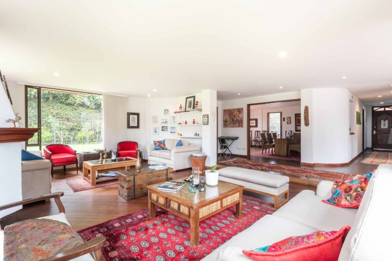 Casa en arriendo Cundinamarca Bogotá Casa Blanca 600 m2 Habitaciones 5 Baños 8 Garajes 5 Precio $16850000