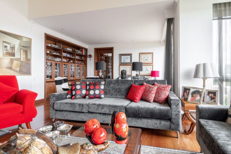 Apartamento en arriendo Cundinamarca Bogotá Cerros De Santa Barbara 468 m2 Habitaciones 5 Baños 5 Garajes 4 Precio $24000000