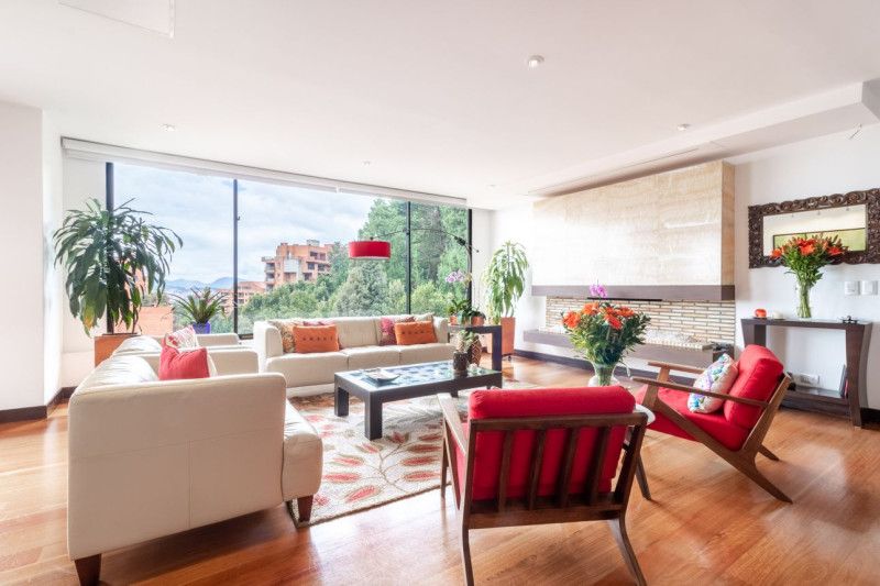 Apartamento en venta Cundinamarca Bogotá Cerros De Santa Barbara 328 m2 Habitaciones 4 Baños 5 Garajes 4 Precio $3500000000