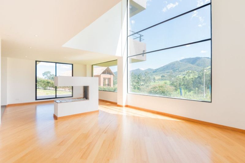 Casa en arriendo Cundinamarca La Calera La Portada 260 m2 Habitaciones 3 Baños 5 Garajes 3 Precio $9550000