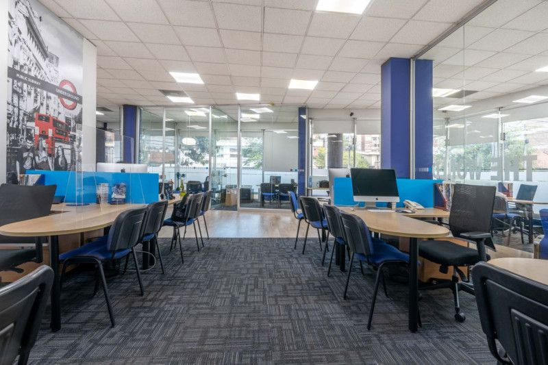 Local en venta Cundinamarca Bogotá Chico Norte Et Ii 196 m2 Habitaciones 0 Baños 0 Garajes 4 Precio $2650000000