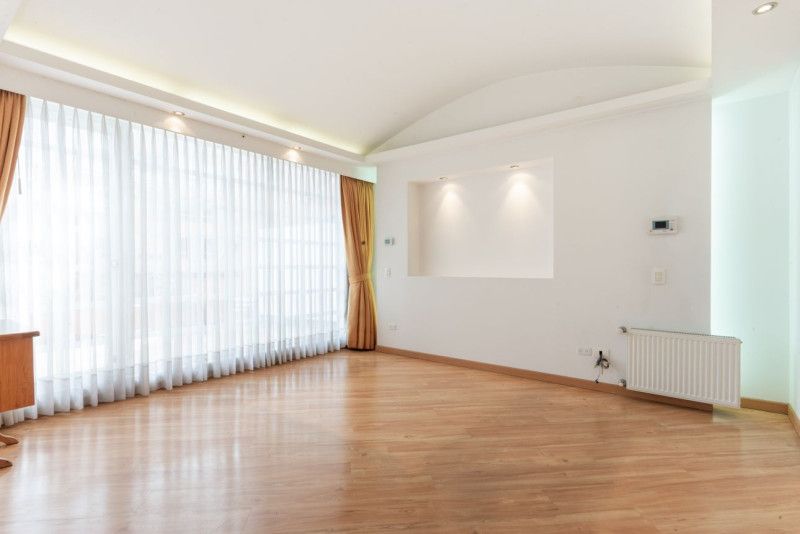 Casa en venta Cundinamarca Bogotá Lisboa 299 m2 Habitaciones 4 Baños 4 Garajes 3 Precio $1790000000