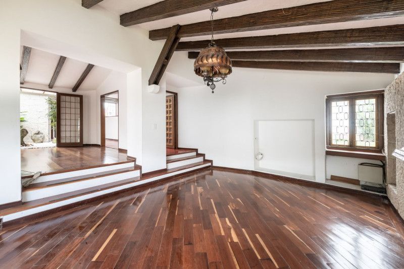 Casa en venta Cundinamarca Bogotá Santa Ana Oriental 345 m2 Habitaciones 3 Baños 4 Garajes 4 Precio $4000000000