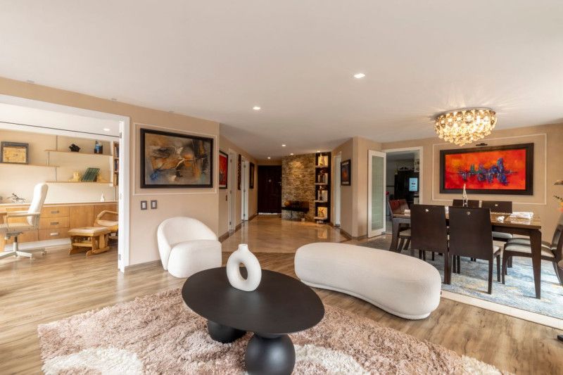 Apartamento en venta Cundinamarca Bogotá Molinos Norte 242 m2 Habitaciones 4 Baños 4 Garajes 3 Precio $1650000000