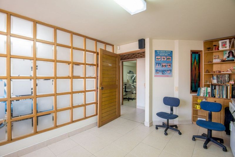Oficina en arriendo Cundinamarca Bogotá Santa Barbara Occidental 54 m2 Habitaciones 0 Baños 2 Garajes 1 Precio $3360000