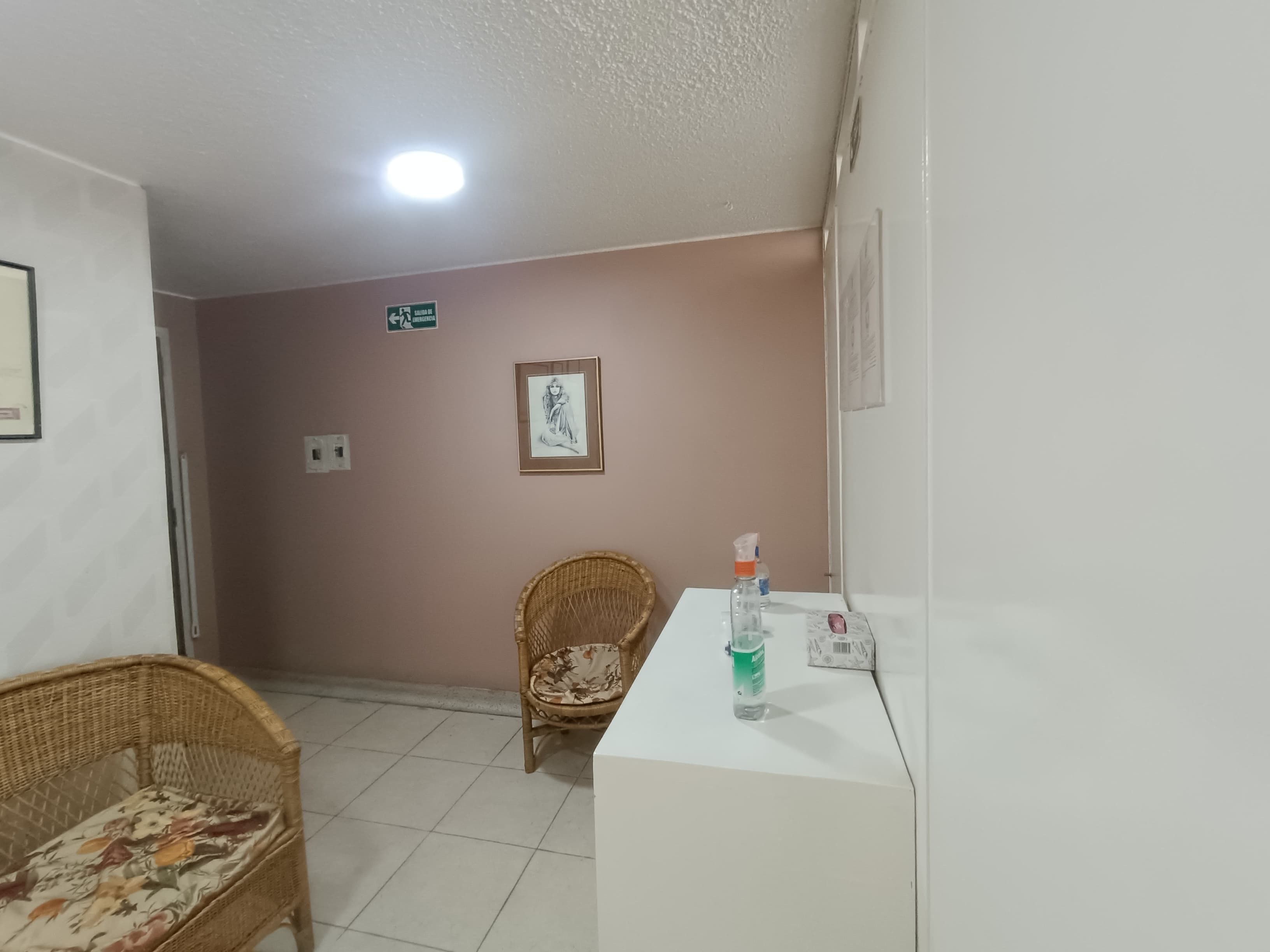 Consultorio en venta Cundinamarca Bogotá Lago Gaitan 31 m2 Habitaciones 0 Baños 10 Garajes 1 Precio $220000000