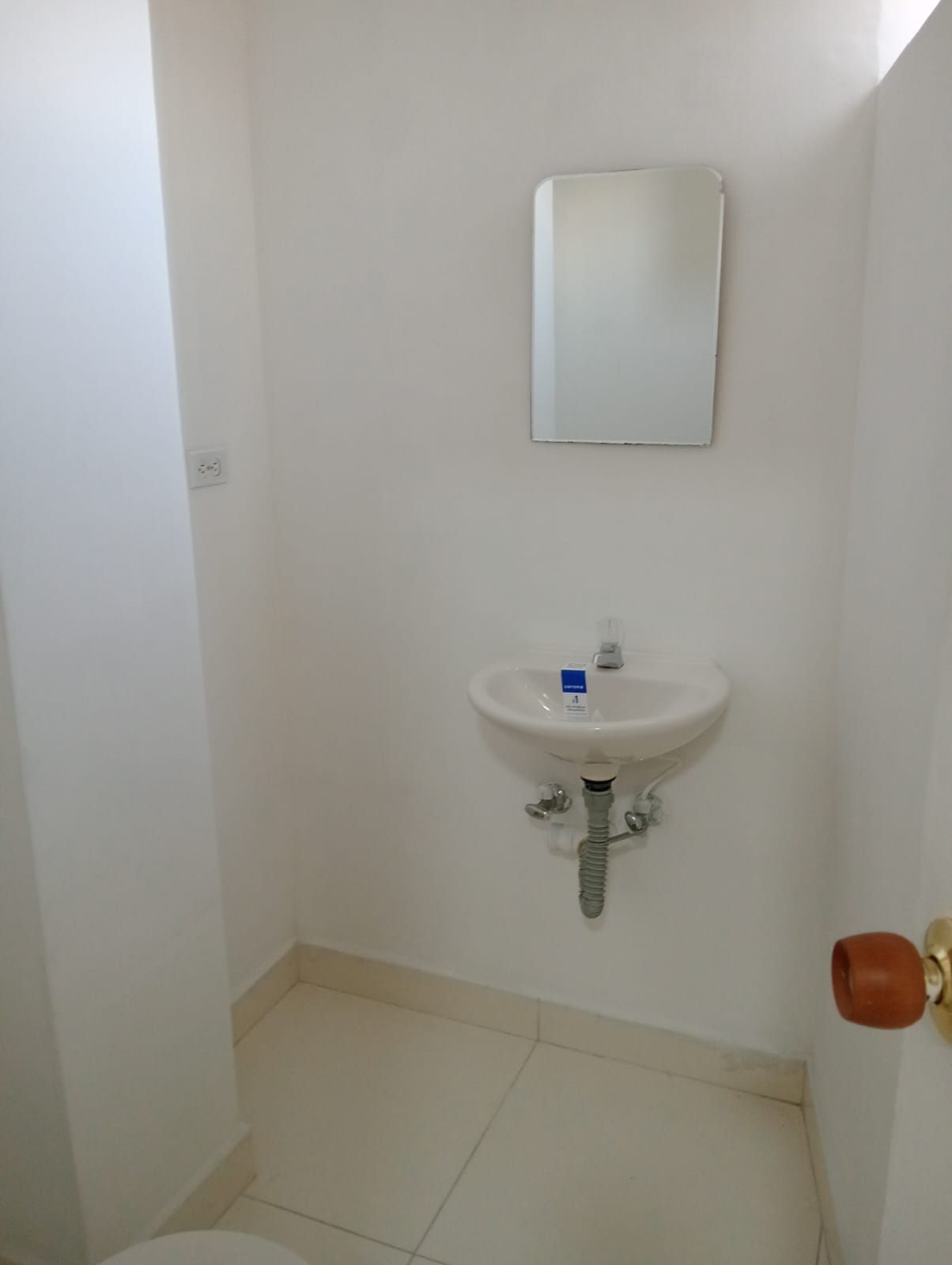 Oficina en arriendo Antioquia Medellín Astorga 45 m2 Habitaciones 0 Baños 10 Garajes 1 Precio $2000000