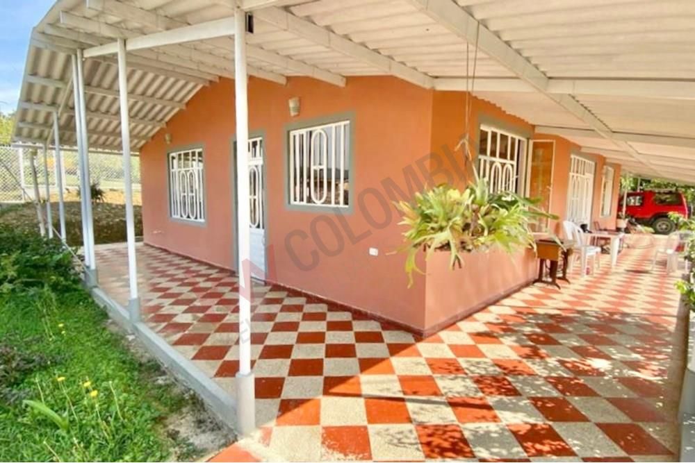 Casa en venta Boyacá Moniquirá Moniquira 300 m2 Habitaciones 7 Baños 17 Garajes 4 Precio $600000000