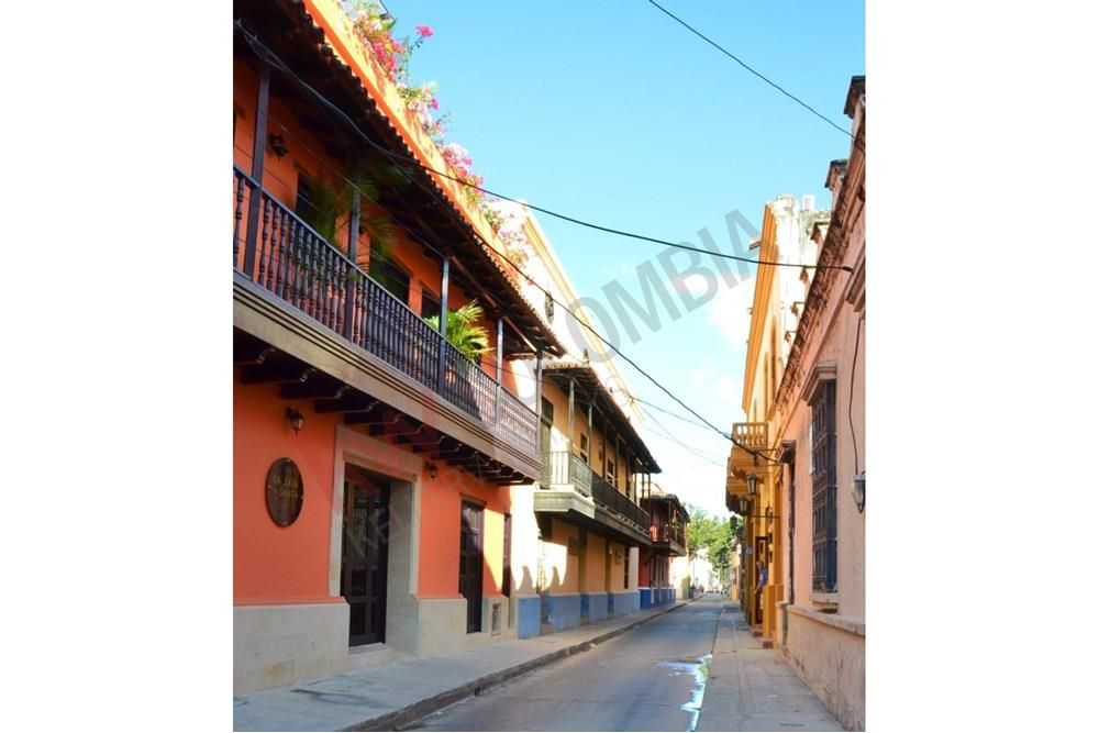 Edificio en venta Magdalena Santa Marta Centro Taganga 1000 m2 Habitaciones 12 Baños 12 Garajes 0 Precio $4500000000