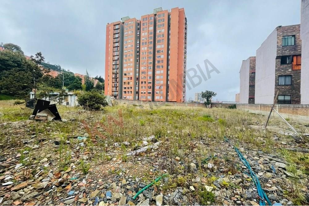 Lote en venta Cundinamarca Bogotá Tibabita 3865 m2 Habitaciones 0 Baños 0 Garajes 2 Precio $25000000000