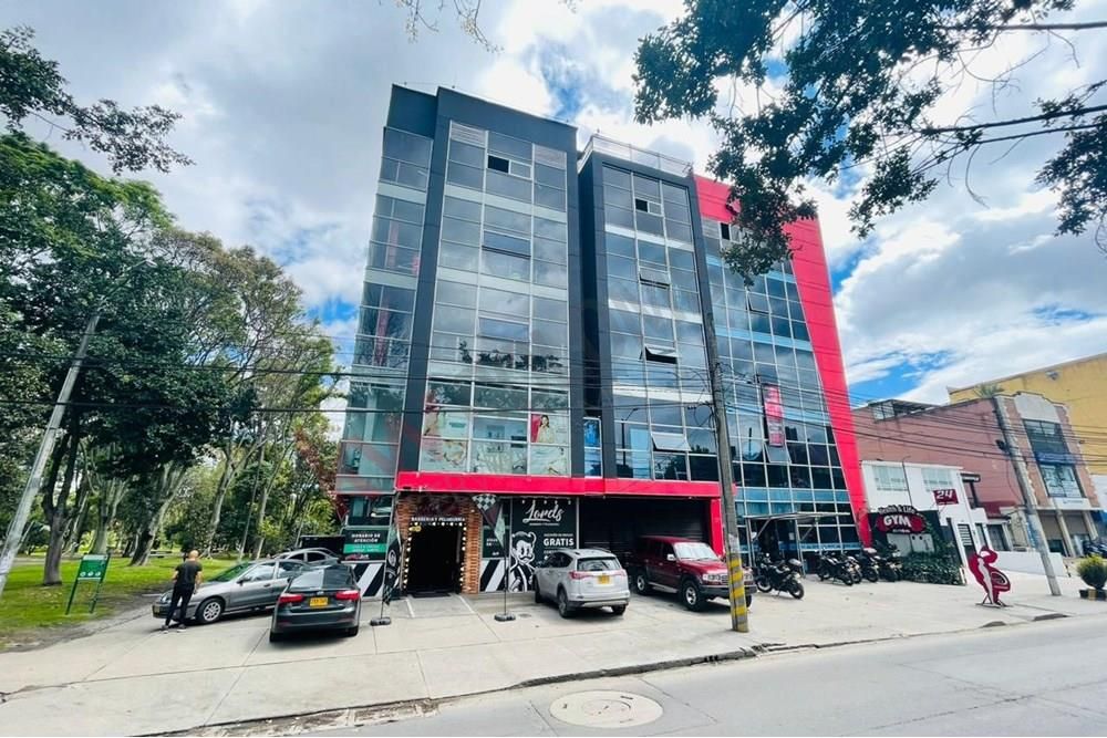 Edificio en venta Cundinamarca Bogotá Santa Cecilia 1827 m2 Habitaciones 1 Baños 1 Garajes 1 Precio $9500000000