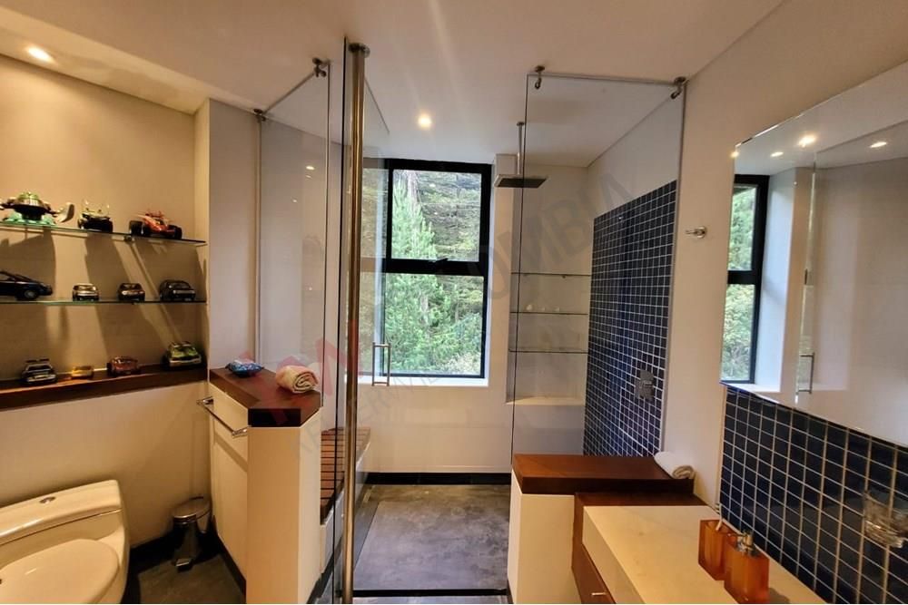 Apartamento en venta Cundinamarca Bogotá Bogotá 327 m2 Habitaciones 3 Baños 4 Garajes 1 Precio $3980000000