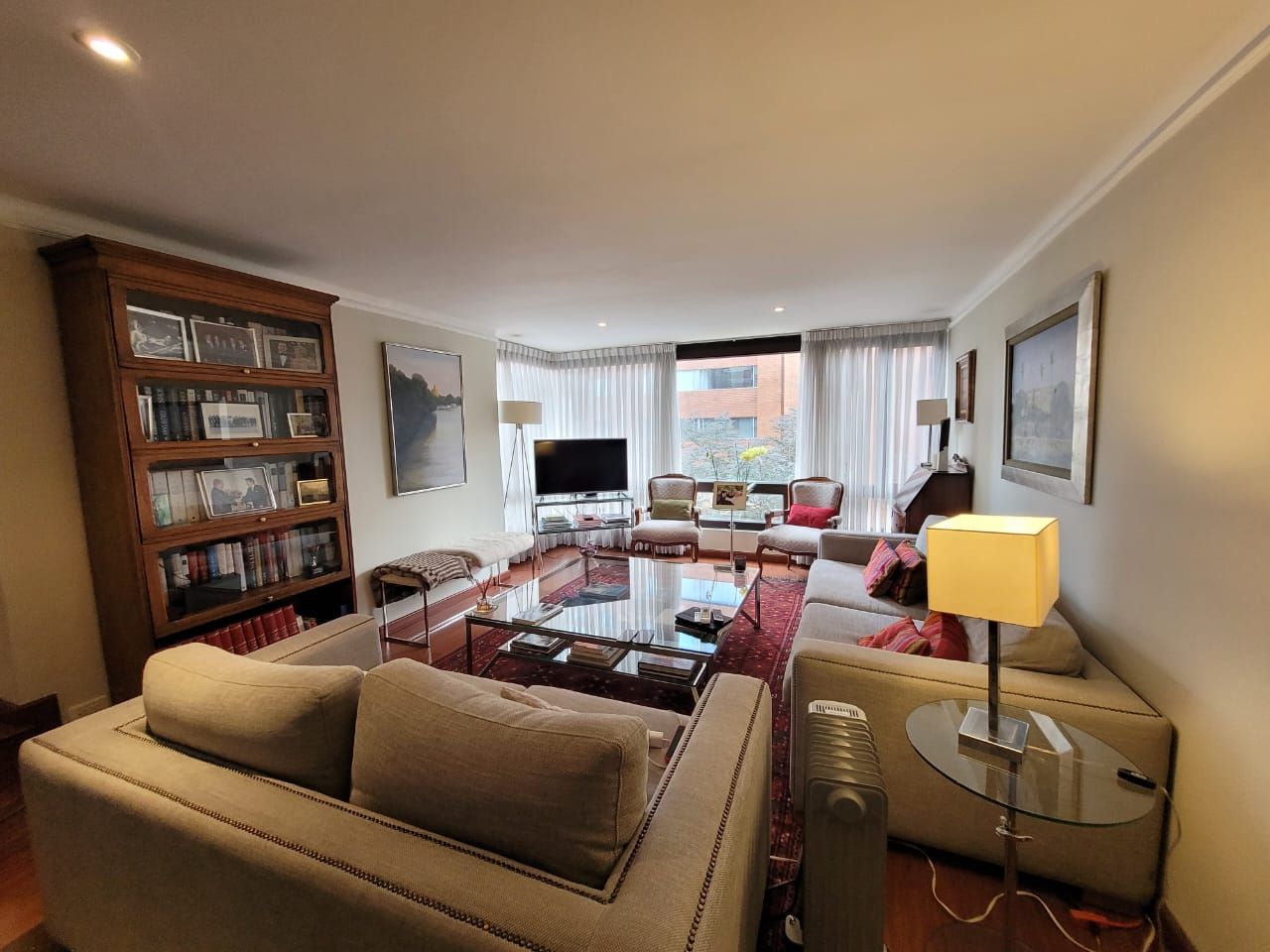 Apartamento en venta Cundinamarca Bogotá La Cabrera 116 m2 Habitaciones 2 Baños 2 Garajes 2 Precio $1100000000