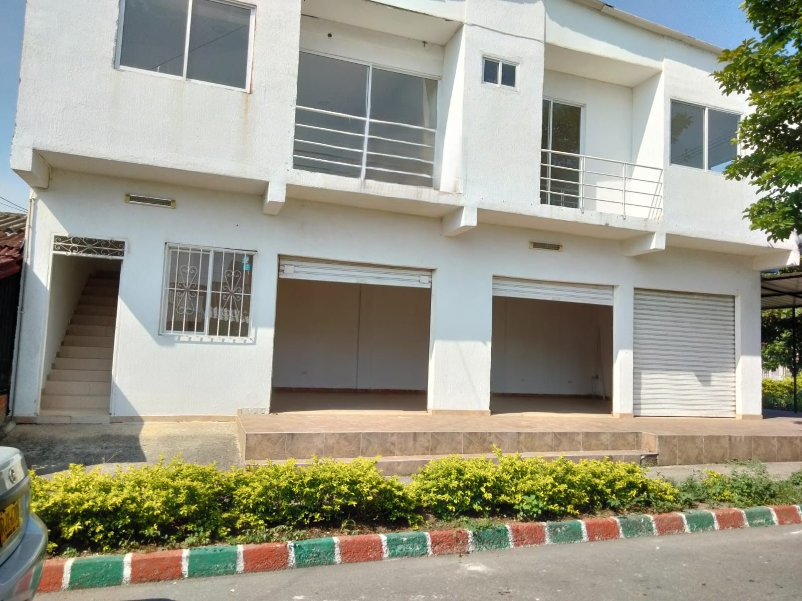 Casa en venta Valle Del Cauca Jamundí Cn Almendros Del Castillo 200 m2 Habitaciones 3 Baños 2 Garajes 1 Precio $285000000