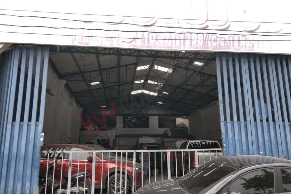 Bodega en venta Valle Del Cauca Cali Obrero 517 m2 Habitaciones 0 Baños 2 Garajes 0 Precio $1100000000