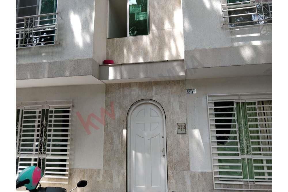 Edificio en venta Valle Del Cauca Calima San Fernando Nuevo 694 m2 Habitaciones 19 Baños 37 Garajes 2 Precio $2100000000