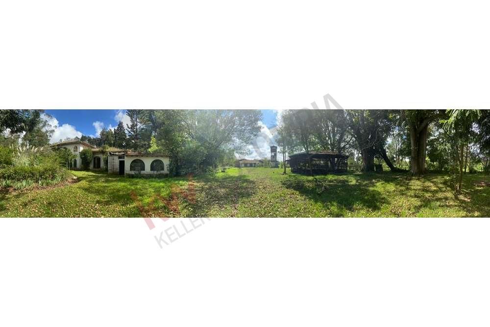 Finca en venta Cundinamarca Facatativá Centro 384000 m2 Habitaciones 1 Baños 1 Garajes 0 Precio $13200000000