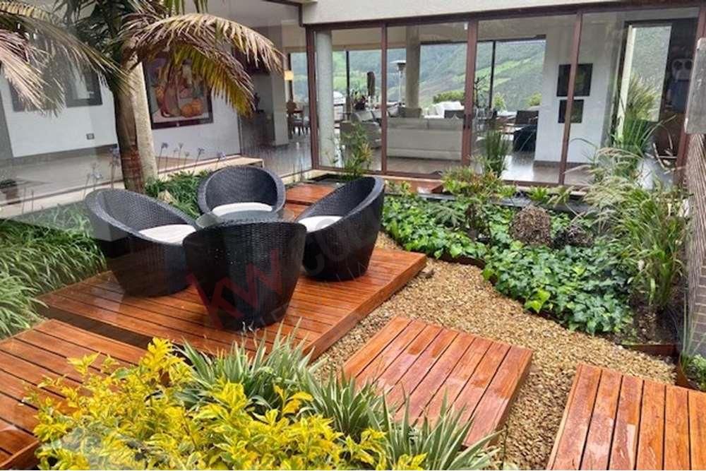 Casa en venta Cundinamarca La Calera La Calera 453 m2 Habitaciones 5 Baños 5 Garajes 3 Precio $2690000000