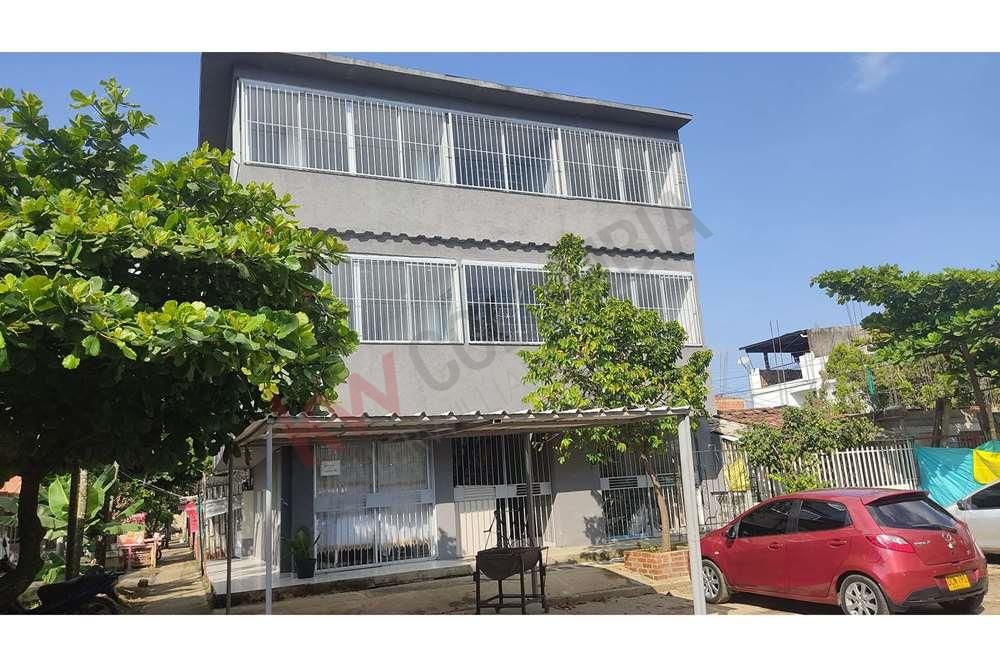 Edificio en venta Valle Del Cauca Jamundí Juan De Ampudia 350 m2 Habitaciones 6 Baños 4 Garajes 1 Precio $600000000