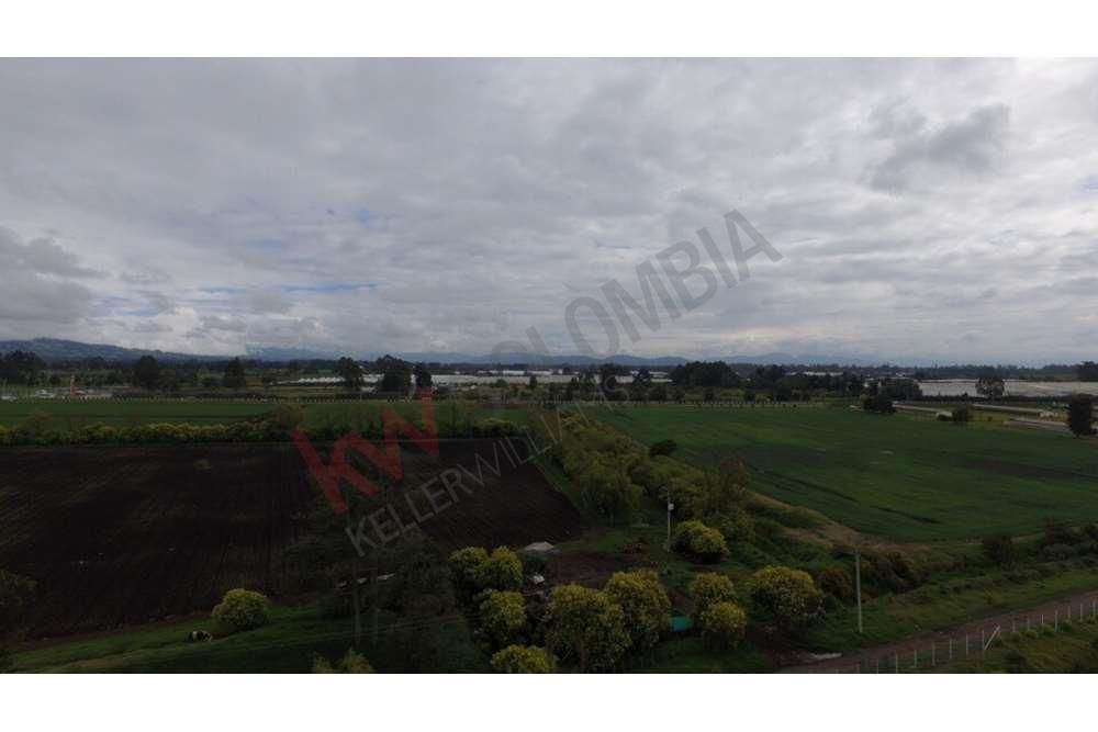 Lote en venta Cundinamarca Madrid Madrid 384000 m2 Habitaciones 0 Baños 1 Garajes 1 Precio $13200000000